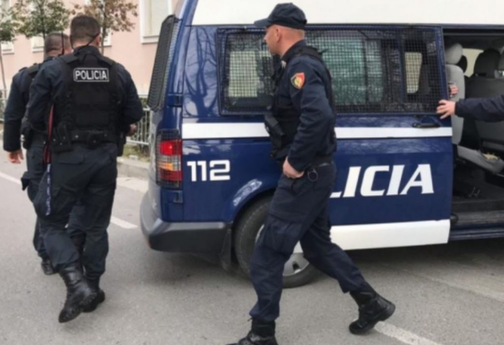 SPAK i shkon në shtëpi, ish-nënkomisari i Policisë hidhet nga kati i dytë