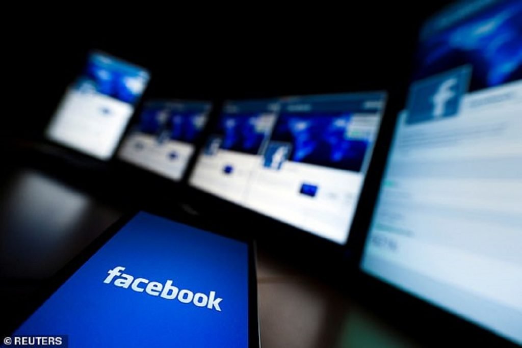 Facebook prezanton ndryshimet e reja