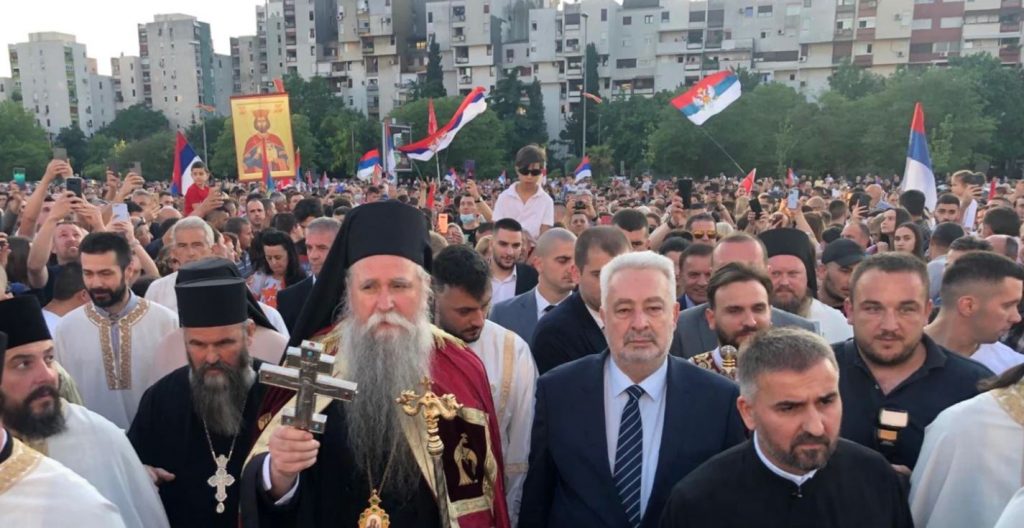 Shugurohet kreu i Kishës Ortodokse në Mal të Zi