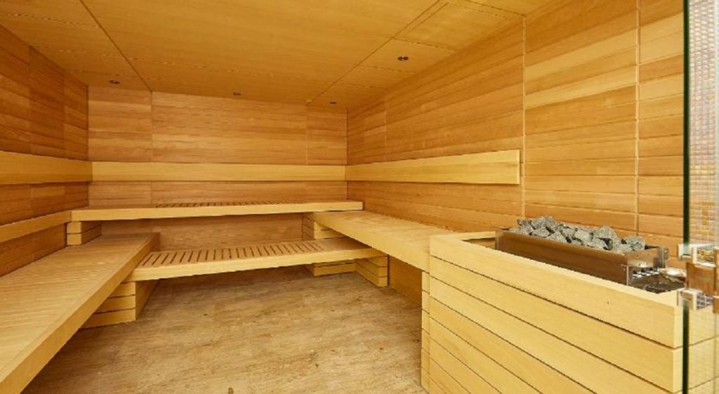 4 turistë rusë gjenden të vdekur në një sauna në Qerret