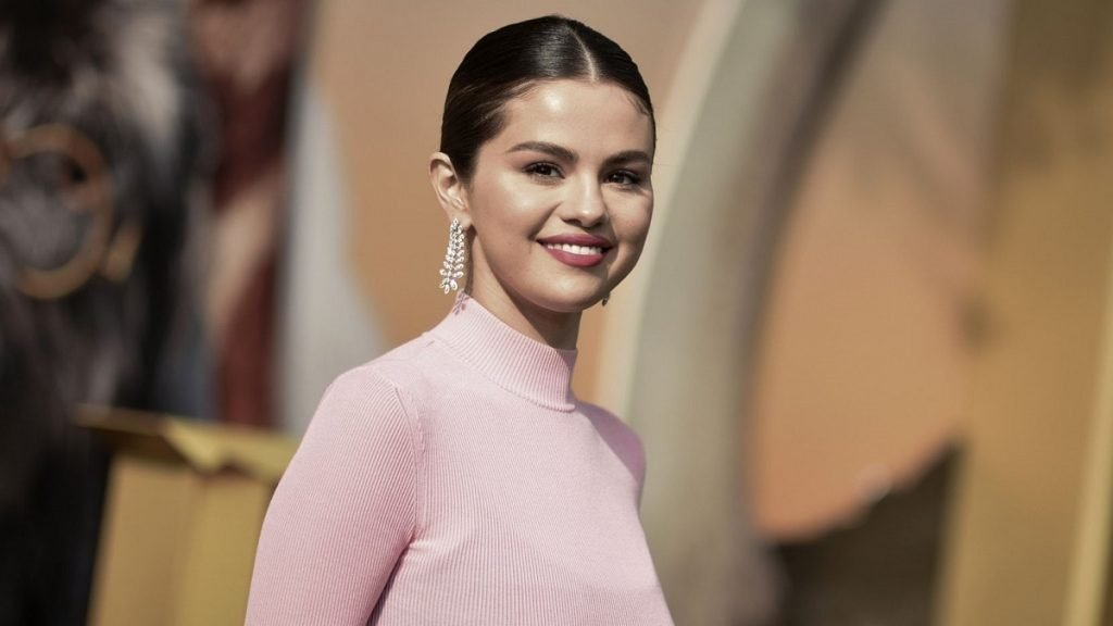 Selena Gomez për rrjetet sociale: Largimi nga aplikacionet më ka shpëtuar jetën