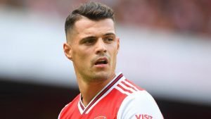 Xhaka i mbyll derën Romës