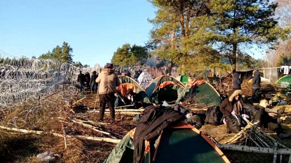 Polonia bllokon hyrjen e refugjatëve nga Bjellorusia