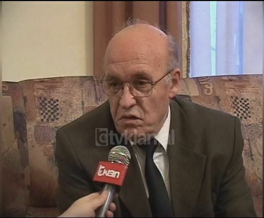 Vrasja në Pejë e aktivistit Tahir Zemaj, reagojnë politikanët Shqiptarë (9 Janar 2003)