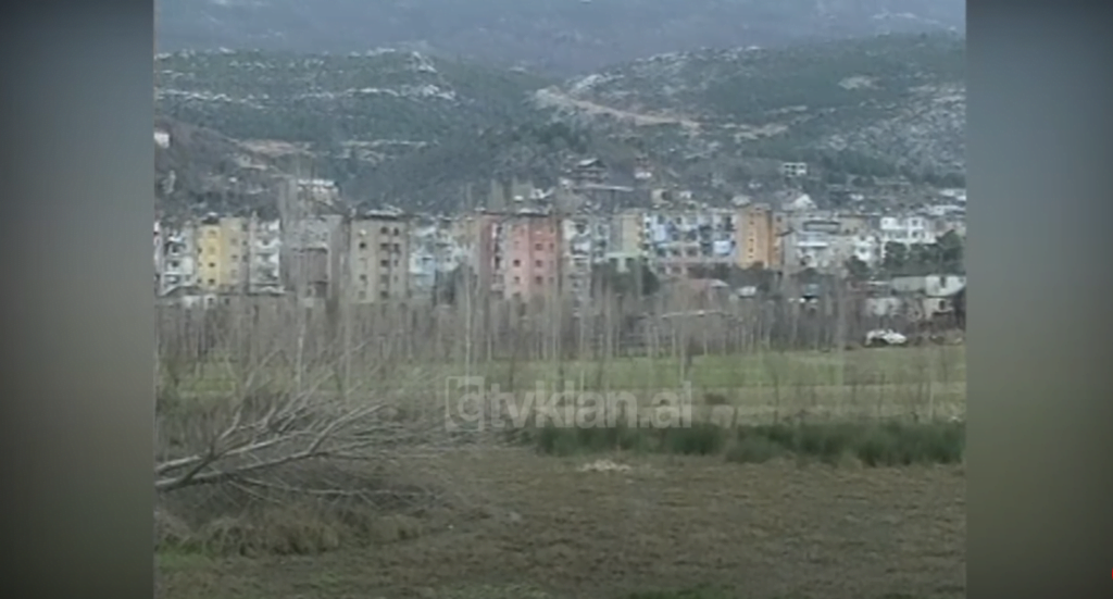 Shkodra dhe Vlora kërkojnë më shumë energji, KESH lajmëron se është tejkaluar kuota (21 Janar 2003)