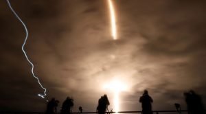 Kina kritikon SHBA-në për satelitët e SpaceX