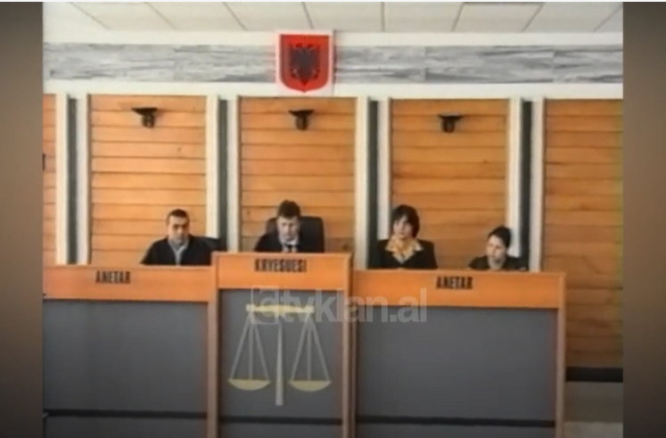 Dosja “Koseni” transferohet në Gjykatën e Elbasanit &#8211; (15 Maj 2003)