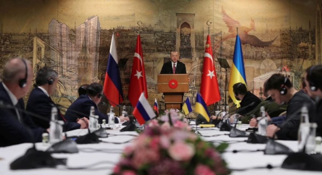 Erdogan shpreson që lufta në Ukrainë të rrisë fuqinë rajonale turke