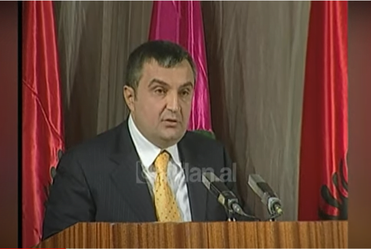 Konferenca e 10 e PS në Tiranë, fjalimi i ashpër i Ilir Metës ndaj Nanos &#8211; (6 Dhjetor 2003)