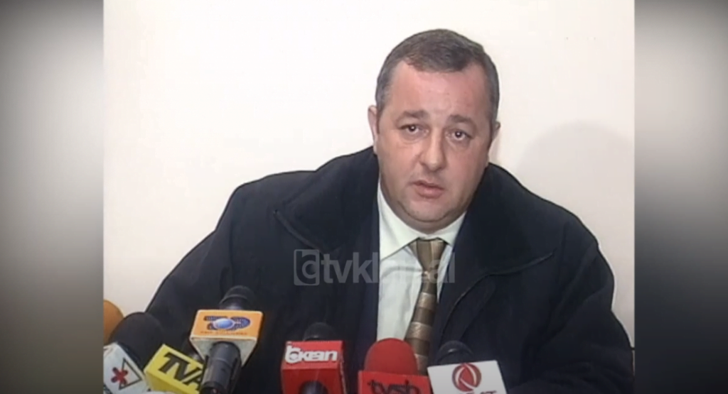 Rrezikohet mandati i delegatëve të zgjedhur në Konferencën e PS-së në Tiranë (10 Dhjetor 2003)