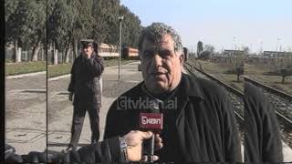 Vazhdon greva e Sindikatës së Transportit (5 Janar 2004)