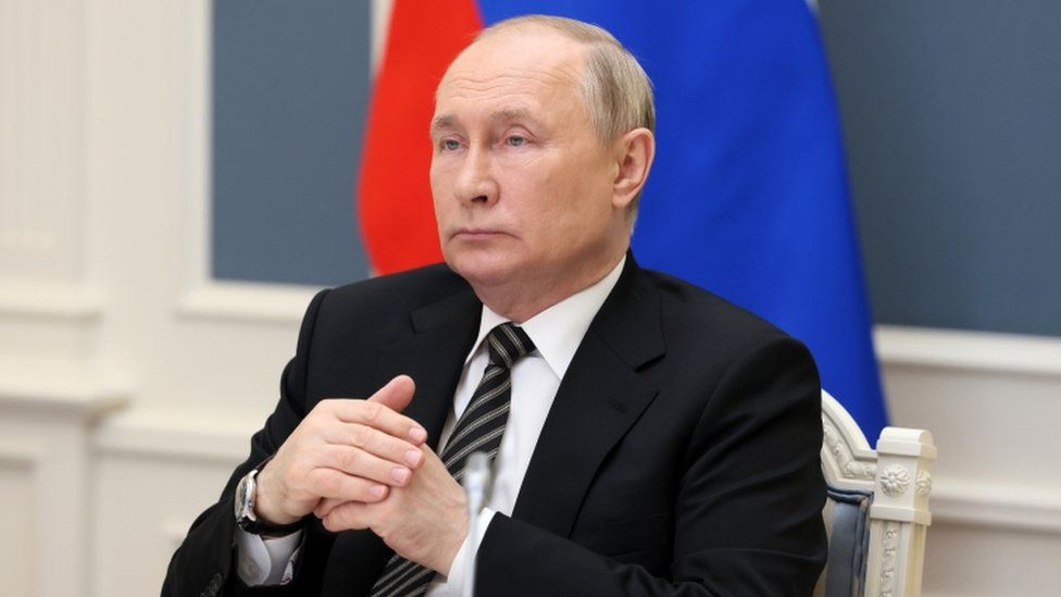 Thirrje Putinit për negociata me Zelensky-n