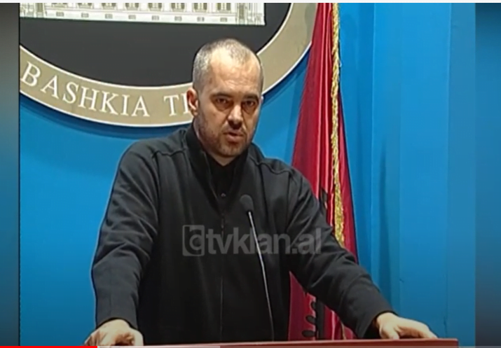 Edi Rama konferencë për planin rregullues të qendrës së Tiranës &#8211; (21 Shkurt 2004)