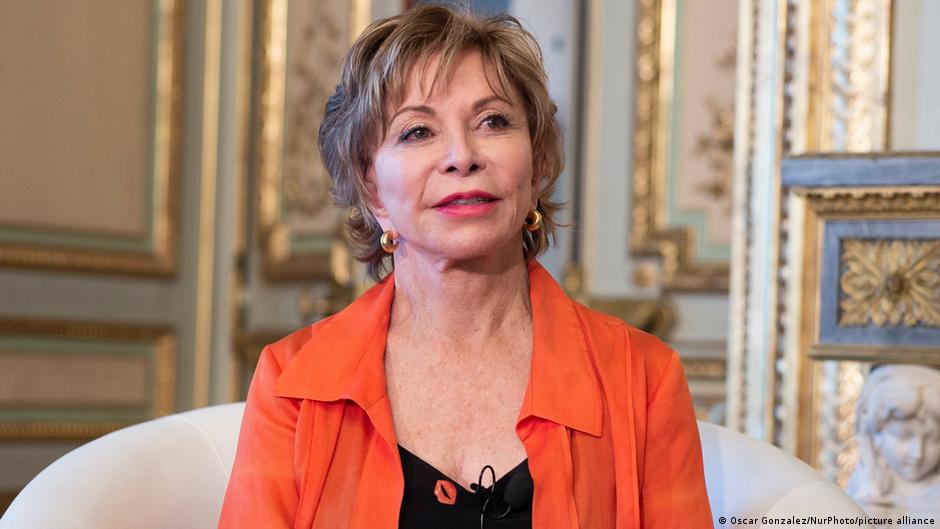 Isabel Allende: Ende dua të shkruaj