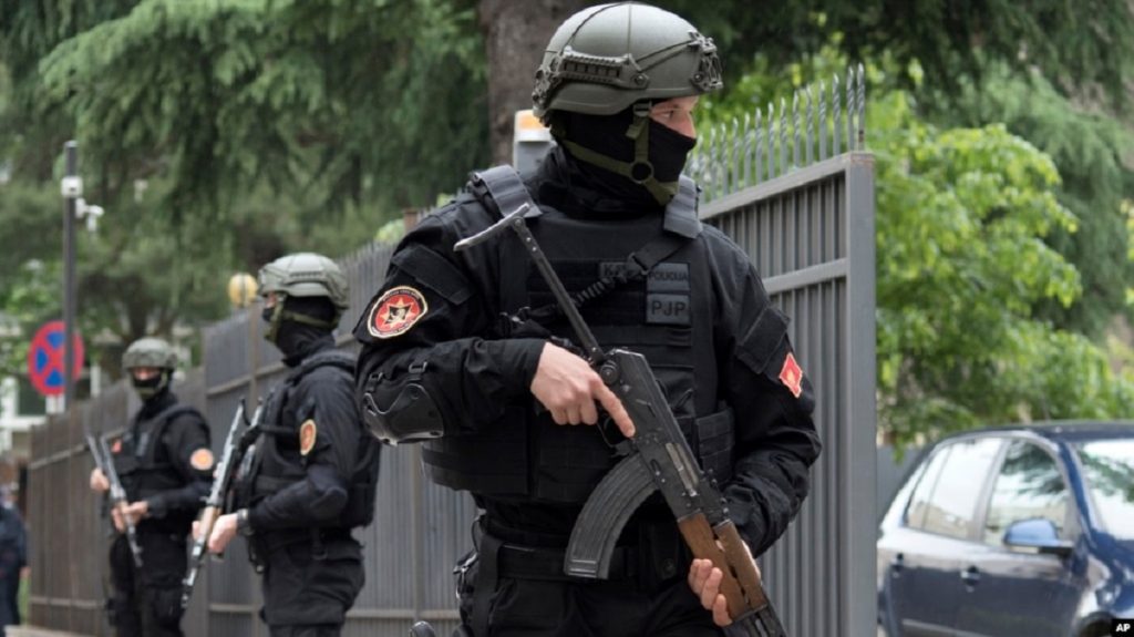 Spiunazh për shërbimet ruse, dhjetra të arrestuar në Mal të Zi