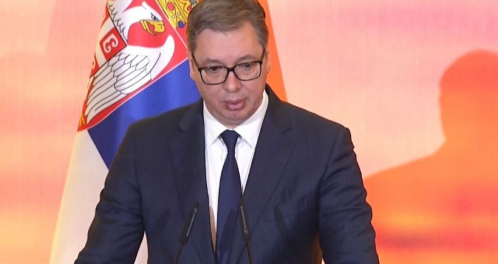 Vuçiç heq dorë nga fjalimi para kombit pas presionit ndërkombëtar
