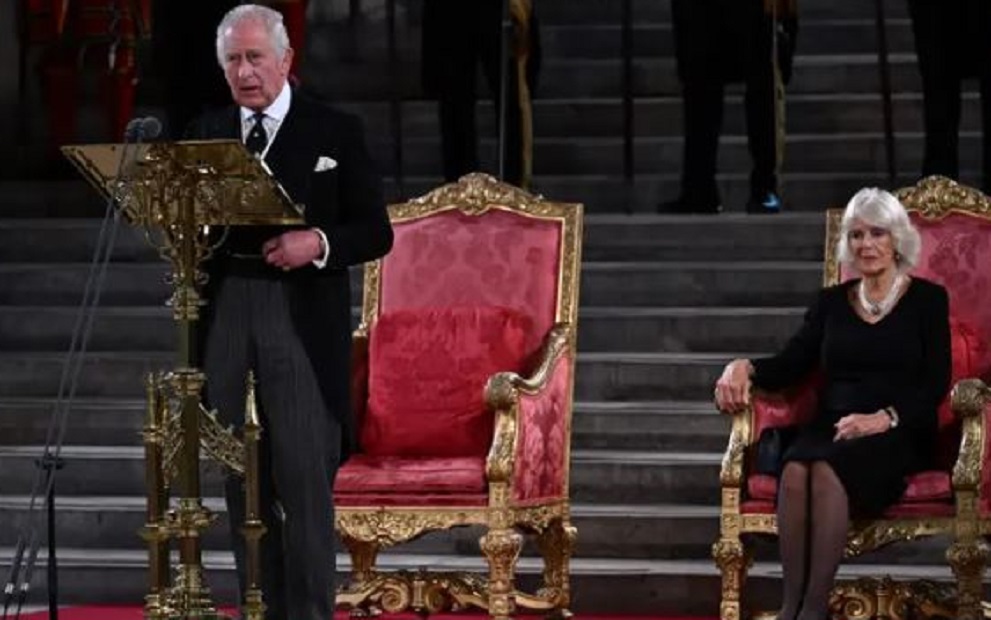 Mbreti Charles III i drejtohet parlamentit për herë të parë