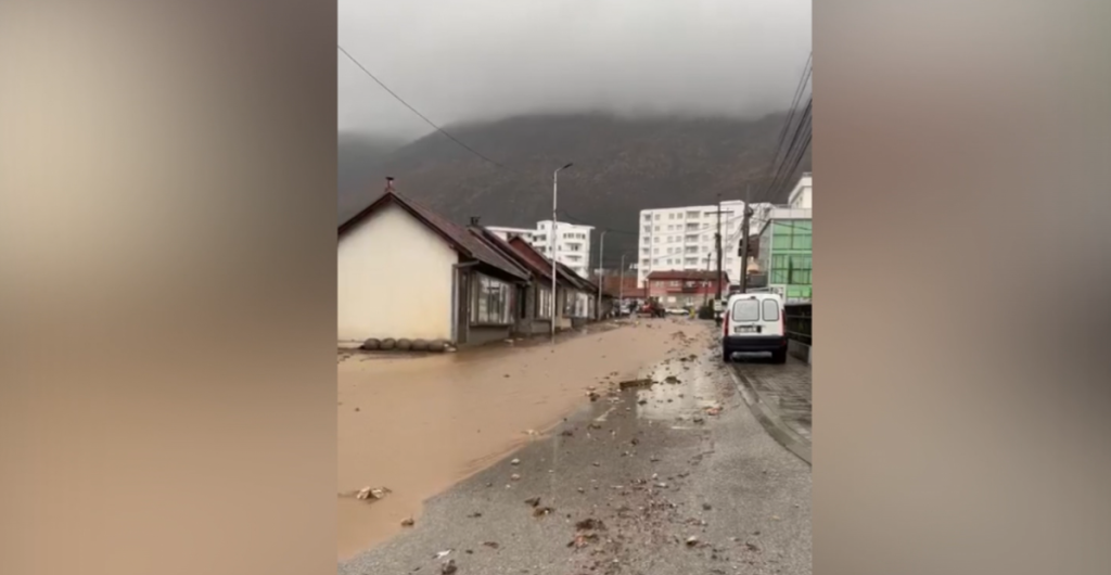Përmbytjet në Kosovë dhe Malin e Zi