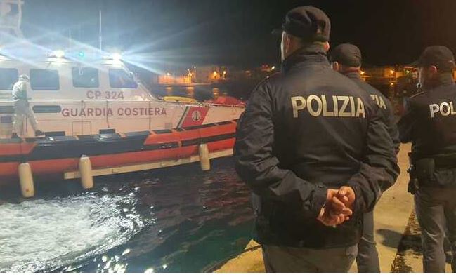 Tragjedi në Lampedusa, 8 emigrantë humbasin jetën