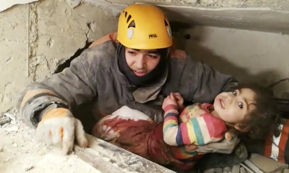 Mbi 41 mijë viktima nga tërmeti në Turqi dhe Siri