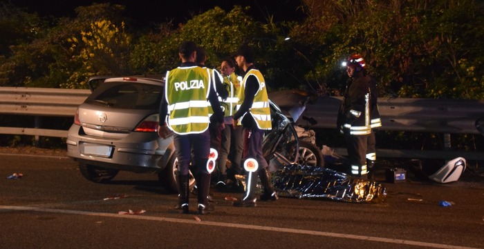 Aksidentohen 4 shqiptarët në Itali, shuhen nënë e bir