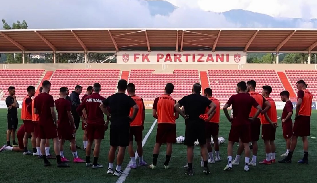 Partizani e nis kampionatin me Laçin