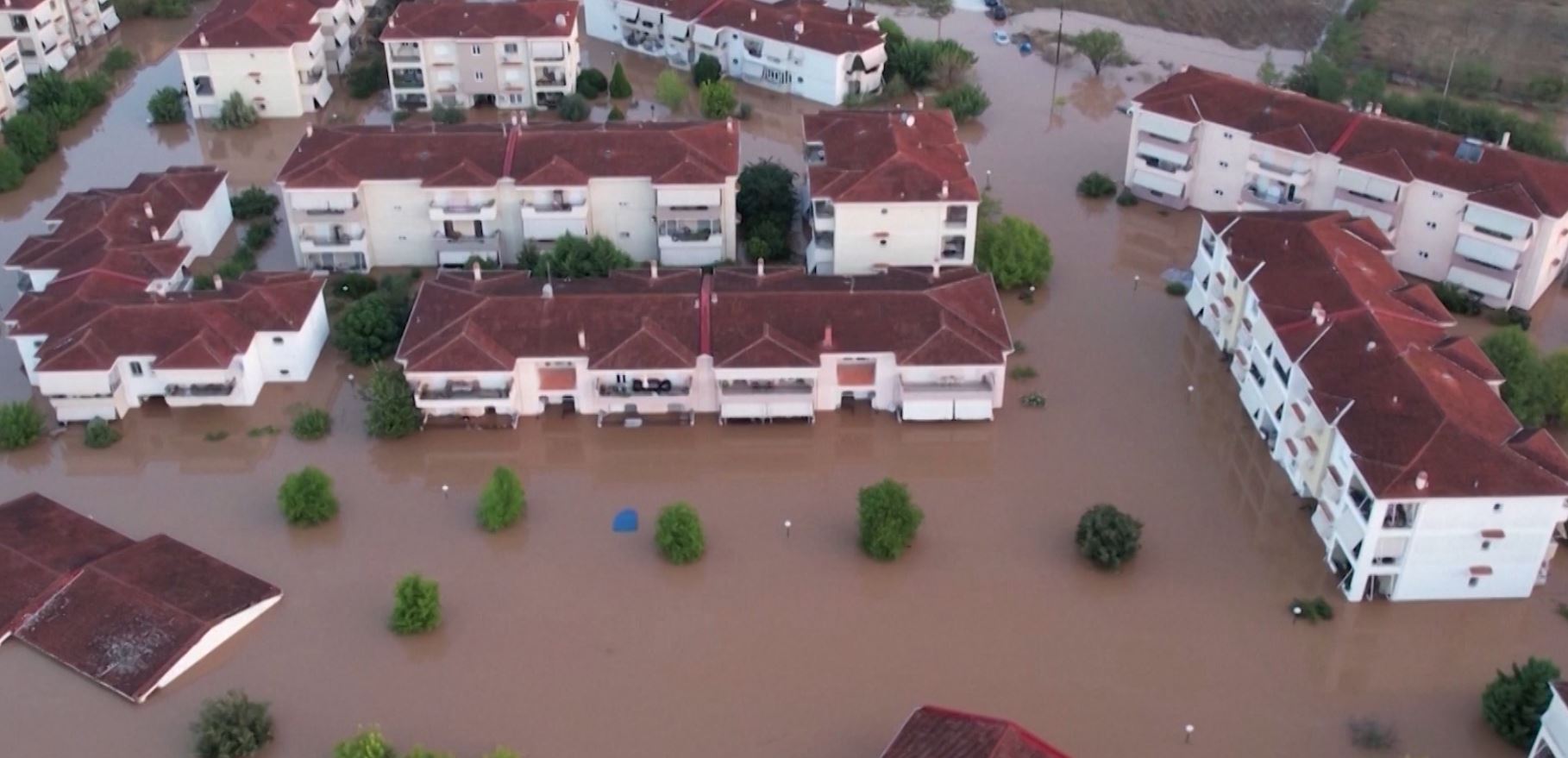 Katastrofat natyrore po pakësojnë ushqimin