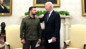 Presidentët Biden dhe Zelensky