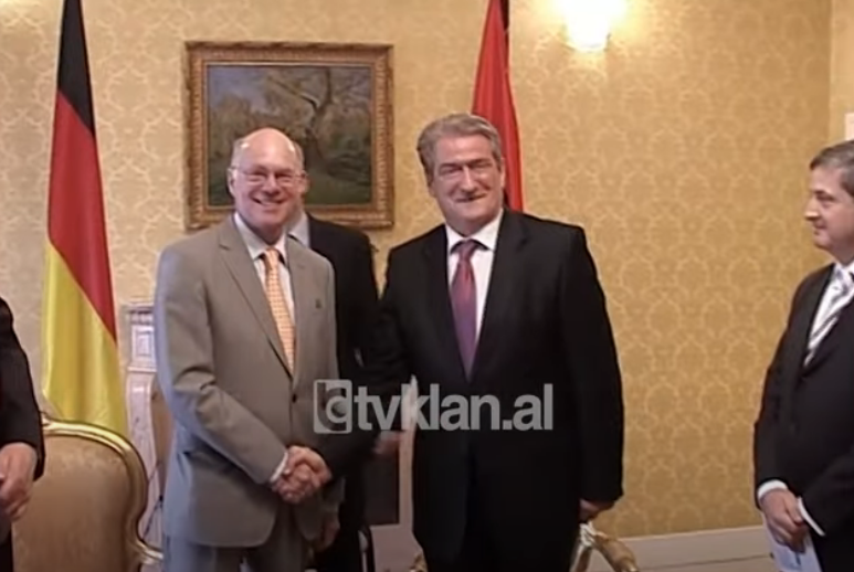 Presidenti i Bundestagut Lammert inkurajon vazhdimin e reformave në Shqipëri drejt BE -(12 Maj 2008)