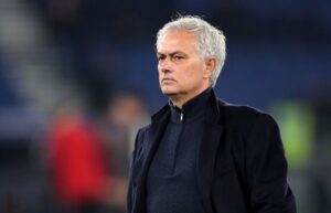 Jose Mourinho ‘sheik’ në Turqi