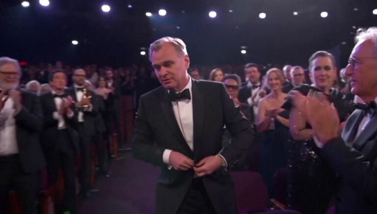 Christopher Nolan do të nderohet me titullin kalorës