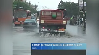 Reshjet e dendura të shiut përmbysin qytetin bregdetar të Durrësit-(13 Qershor 2008)