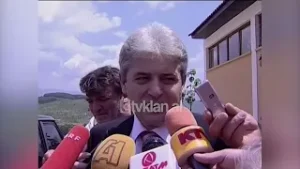 Ali Ahmeti paralajmëron Nikola Gruevskin për krizë të thellë politike-(14 Qershor 2008)