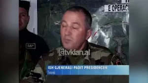 Ish-gjenerali i ushtrisë, major Shpëtim Spahiu ngre padi ndaj presidencës-(26 Qershor 2008)