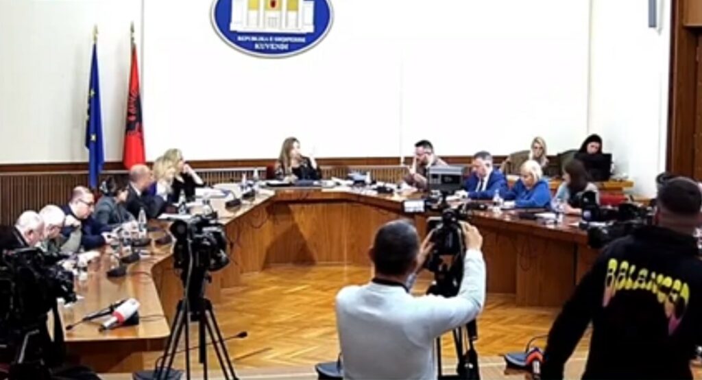 Rama e 5 ministra dëshmitarë për 2 koncensionet në shëndetësi