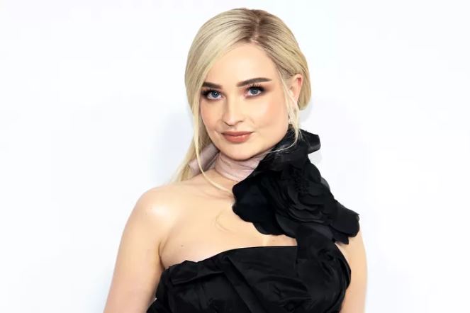 Kim Petras anulon koncertet e verës