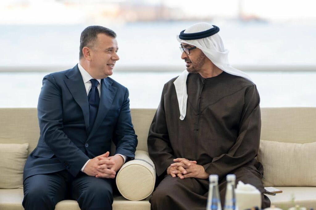Ekstradimet, Balla takohet me ministrin e Drejtësisë në Abu Dhabi