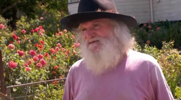 “Për ju është përbindësh, për mua i sëmurë”, flet babai i autorit të masakrës në Australi