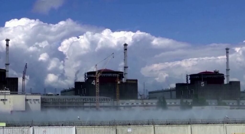 Goditet centrali bërthamor i Zaporizhias në Ukrainë