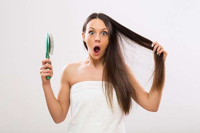 50% e grave vuajnë nga rënia e flokëve, por pse?