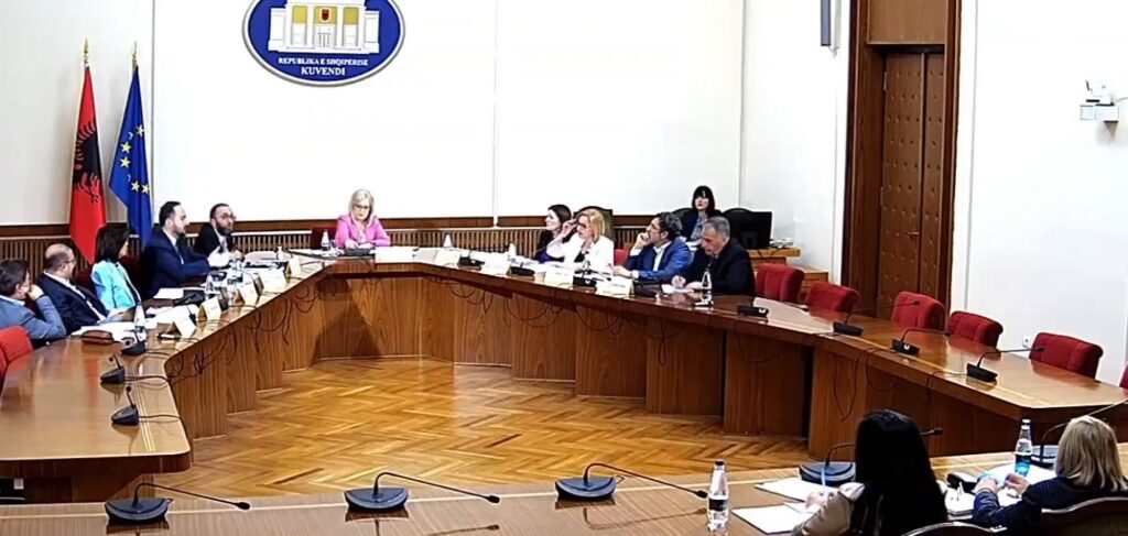 Mbledhja e Këshillit të Mandateve për Xhaçkën: Kuvendi vendos të enjten nëse çështja do shqyrtohet në Kushtetuese
