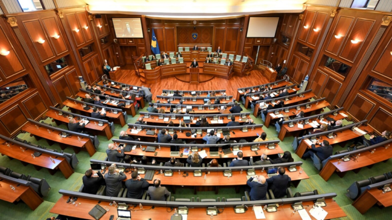Ashpërsohen dënimet për deputetët në Kosovë