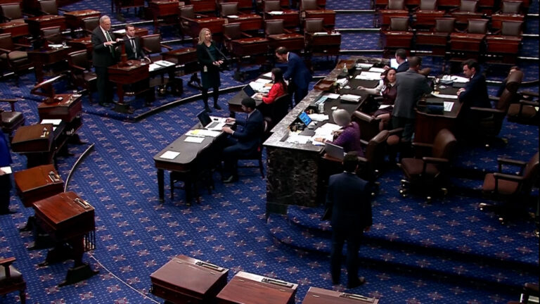 Senati Amerikan miraton ndihmën për Ukrainën pas muajsh vonese