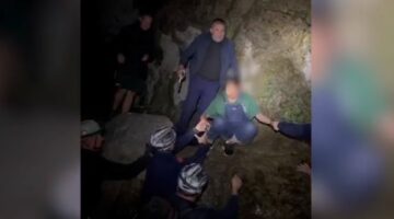 Të bllokuar prej orësh në “Shpellën e Pëllumbasit”, shpëtohen 5 turistët nga Mbretëria e Bashkuar