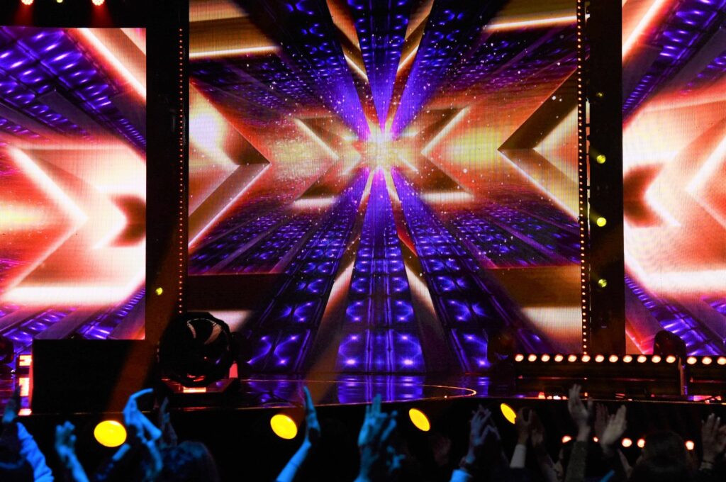 Sonte, nata finale e X Factor Albania