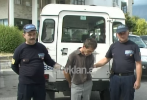 Gjirokastër/ Vrau gruan për xhelozi, arrestohet 54-vjeçari &#8211; (25 Korrik 2008)