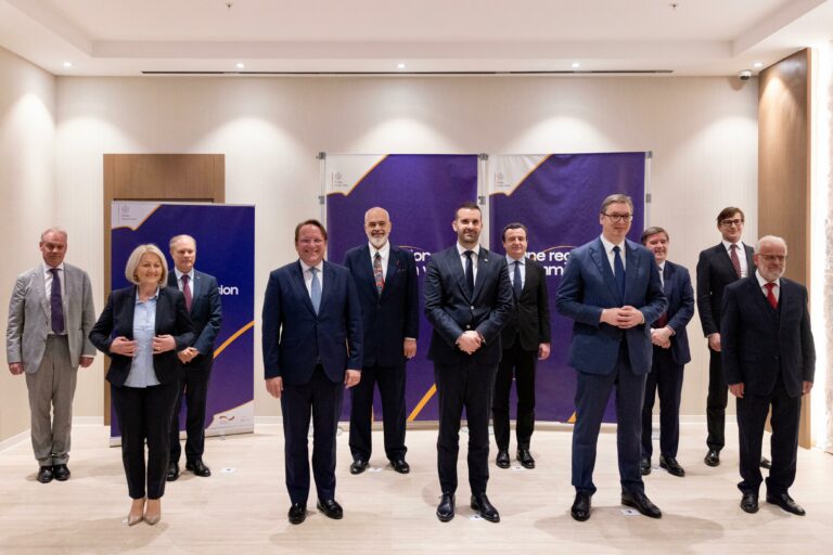 Plani i rritjes 6 mld Euro, nga sot realitet. Liderët e Ballkanit dhe BE mblidhen në Kotor