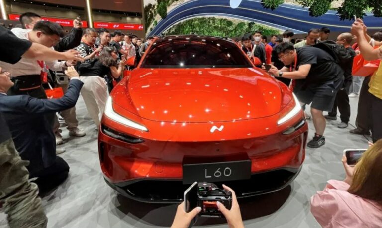 Prodhuesi kinez i makinave elektrike zbulon rivalin e Tesla Model Y