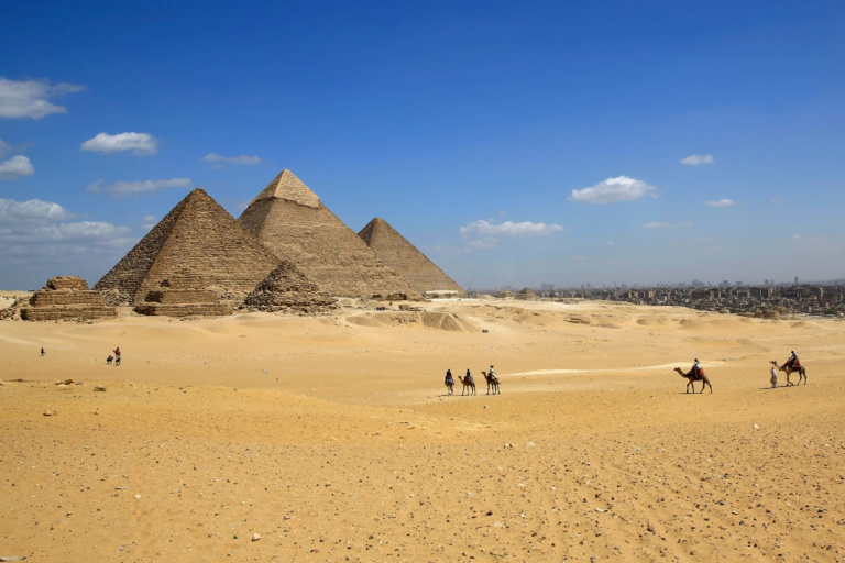U ndërtuan në mes të askundit, shkencëtarët gjejnë &#8216;sekretin&#8217; e Piramidave