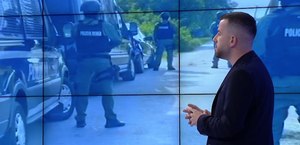 Gazetari zbulon detajin tronditës: Autori ishte në makinë me nënën e tij kur vrau policin në Fier